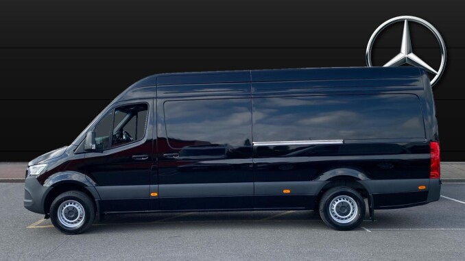 Mercedes-Benz Sprinter 315Cdi L3 Diesel Rwd 3.5t H2 Select Van - Image 4